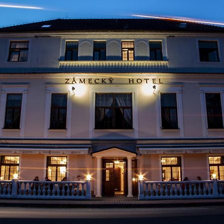 Grandhotel Sluchatko - Ex Zamecky Hotel Vranov nad Dyjí Dış mekan fotoğraf